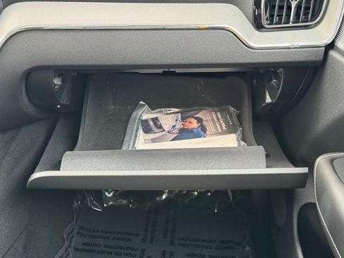 Used 2023 Volvo XC60 T8 Polestar w/ Protection Package Premier image 25