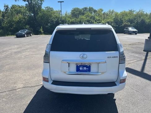 Used 2017 Lexus GX 460 AWD/4WD image 11