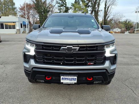 Used 2024 Chevrolet Silverado 1500 LT Trail Boss w/ Convenience Package II AWD/4WD image 9