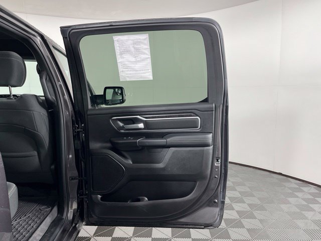 Used 2023 RAM 1500 Big Horn AWD/4WD image 40
