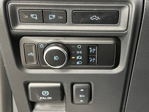 Used 2023 Ford F150 Lariat w/ Equipment Group 502A High image 30