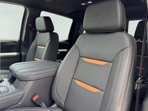 New 2026 GMC Sierra 1500 AT4 w/ AT4 Premium Package AWD/4WD image 23