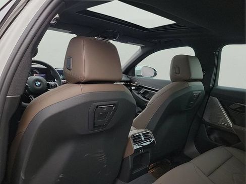 New 2026 BMW 530i RWD image 15