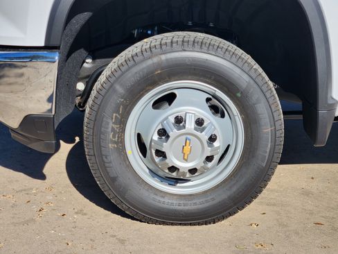 New 2026 Chevrolet Silverado 3500 W/T w/ WT Convenience Package image 17