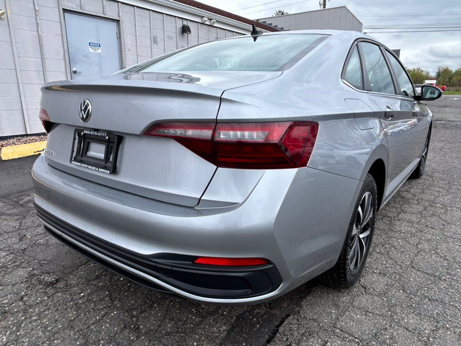 Used 2024 Volkswagen Jetta S FWD image 5