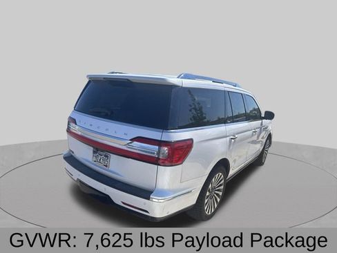 Used 2019 Lincoln Navigator Reserve AWD/4WD image 6