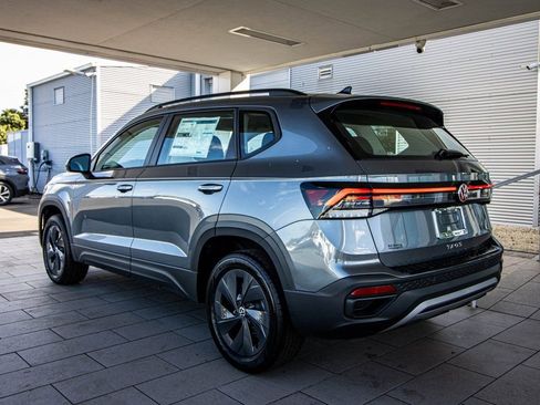 New 2026 Volkswagen Taos S image 12