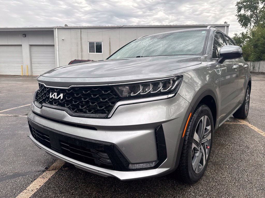 Certified 2023 Kia Sorento EX AWD/4WD image 3
