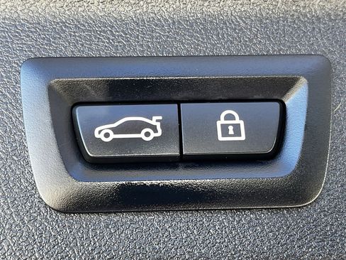 Used 2022 BMW X3 xDrive30i w/ Premium Package 2 image 29