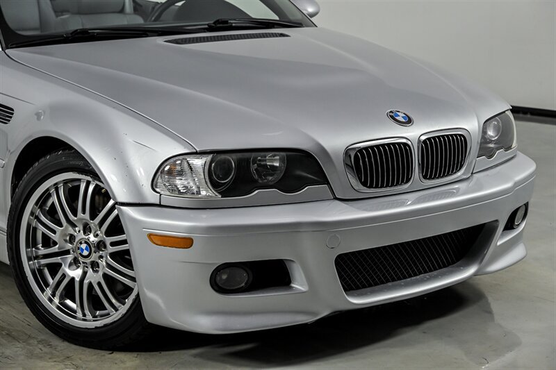 Used 2002 BMW M3 Convertible RWD image 2