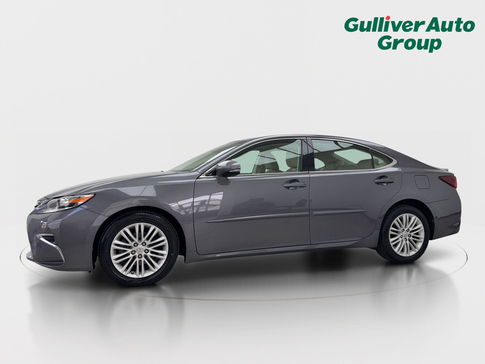 Used 2017 Lexus ES 350 w/ Premium Package FWD image 2