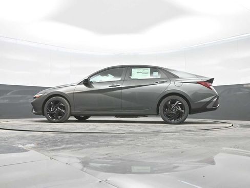 New 2026 Hyundai Elantra Sport w/ Cargo Package image 25