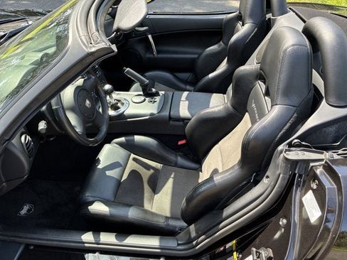 Used 2004 Dodge Viper SRT-10 image 22