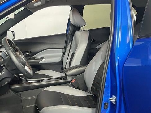 Used 2024 Nissan Kicks SR w/ SR Premium Package image 19