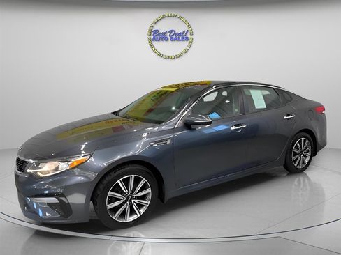 Used 2019 Kia Optima LX w/ LX 17" Wheel Package image 2