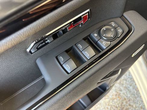 Certified 2025 GMC Sierra 1500 AT4 AWD/4WD image 23