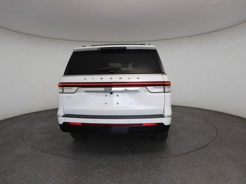 Used 2024 Lincoln Navigator Black Label image 15