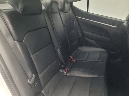 Used 2020 Hyundai Elantra SE w/ Cargo Package (C1) image 19