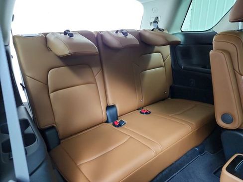 New 2026 Nissan Pathfinder Platinum image 53