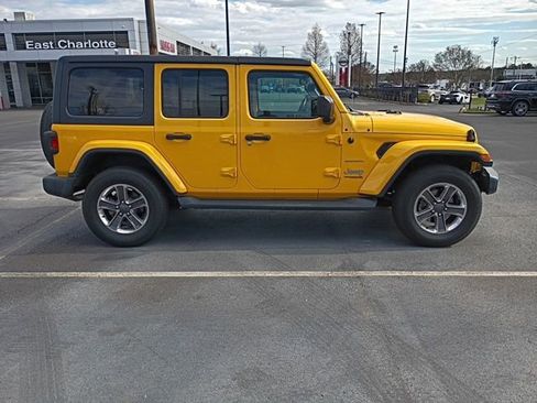 Used 2021 Jeep Wrangler Unlimited Sahara image 4