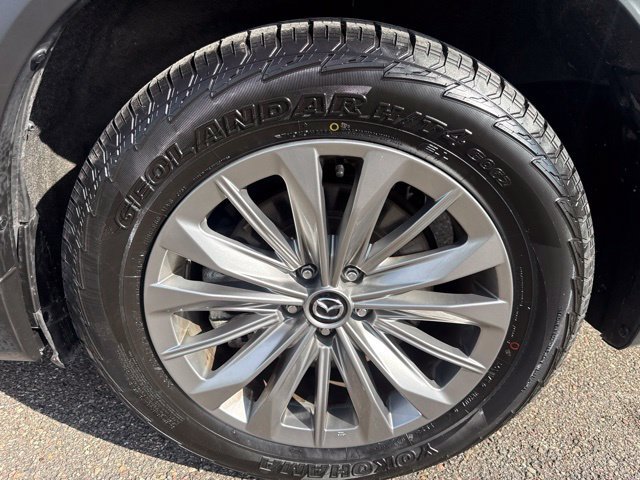 Used 2025 MAZDA CX-90 3.3 Turbo w/ Preferred Package AWD/4WD image 12