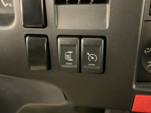 New 2025 Chevrolet Low Cab Forward image 23