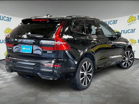 Used 2024 Volvo XC60 B5 Plus image 6