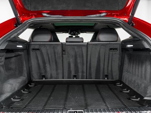 Used 2023 Lamborghini Urus S image 58