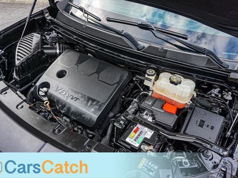 Used 2019 Chevrolet Traverse LT image 45