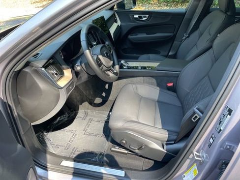Certified 2026 Volvo XC60 B5 Plus w/ Climate Package AWD/4WD image 10