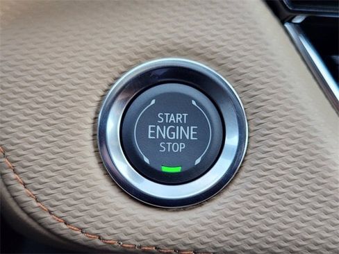 New 2026 Chevrolet Equinox ACTIV w/ Convenience Package III image 23