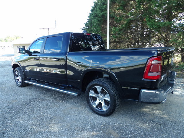 Used 2022 RAM 1500 Laramie AWD/4WD image 3