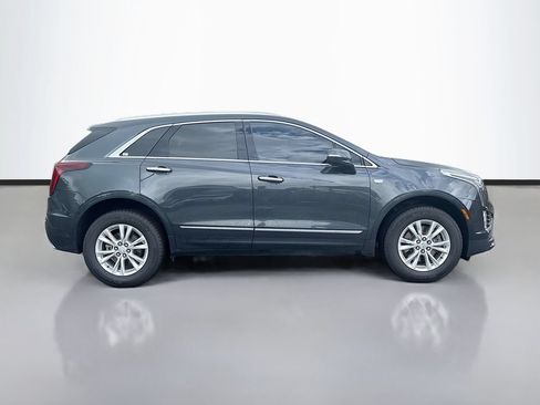 Used 2023 Cadillac XT5 Luxury FWD image 2