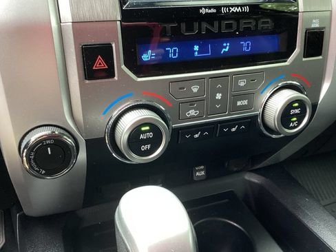 Used 2019 Toyota Tundra Limited w/ Limited Premium Package AWD/4WD image 16
