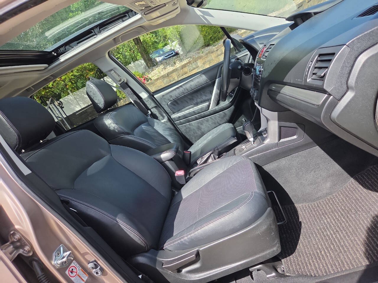 Used 2015 Subaru Forester 2.5i Limited w/ Popular Package #1 AWD/4WD image 25