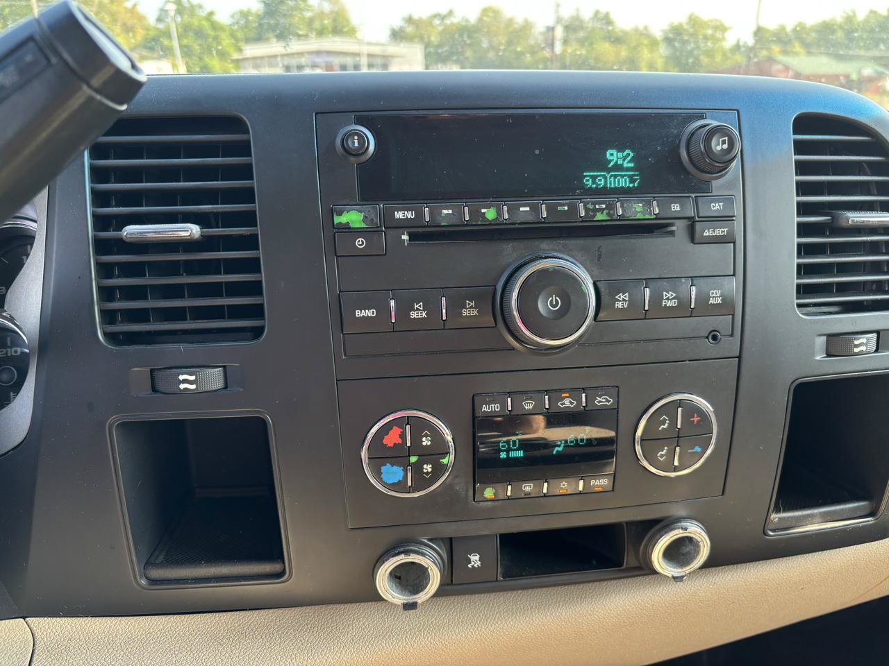 Used 2007 Chevrolet Silverado 1500 LT w/ 1LT Convenience Package RWD image 16
