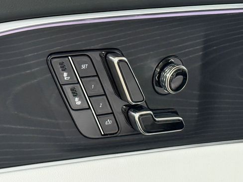 New 2026 Cadillac Lyriq Sport AWD/4WD image 24
