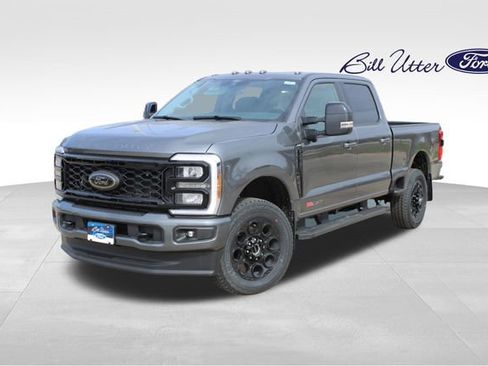 New 2026 Ford F250 Lariat w/ Black Appearance Package image 1