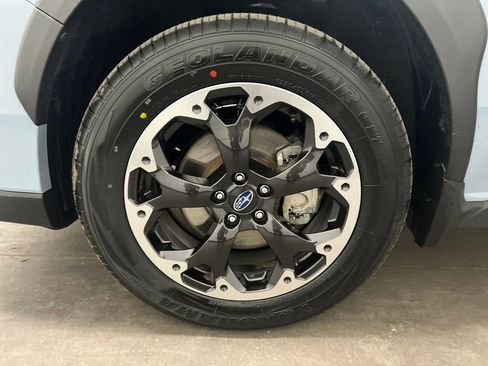 Used 2023 Subaru Crosstrek 2.0i Premium image 31