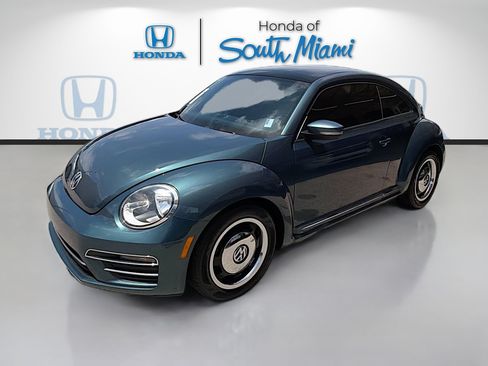 Used 2018 Volkswagen Beetle 2.0T Coast FWD image 3