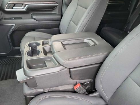 Used 2024 Chevrolet Silverado 3500 LTZ image 16