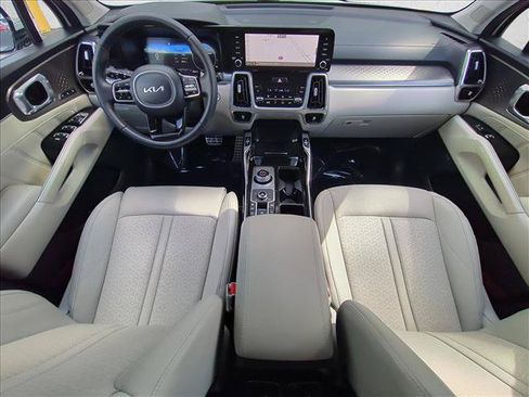 Used 2024 Kia Sorento SX Prestige w/ Panoramic Sunroof Package AWD/4WD image 20