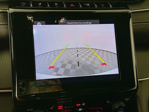 Certified 2023 Jeep Grand Cherokee Altitude image 22