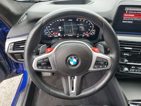 Used 2023 BMW M5 w/ Executive Package image 21