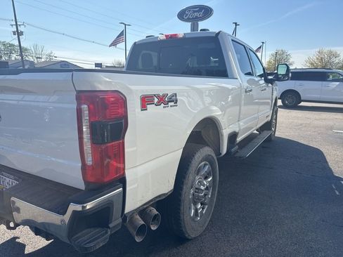 Used 2024 Ford F350 Lariat w/ Lariat Ultimate Package AWD/4WD image 5
