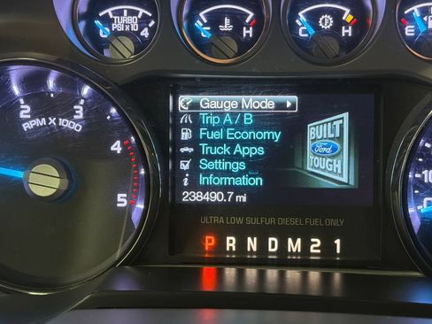 Used 2015 Ford F350 4x4 Crew Cab Super Duty image 19