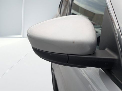 Used 2020 Ford Escape SEL image 10