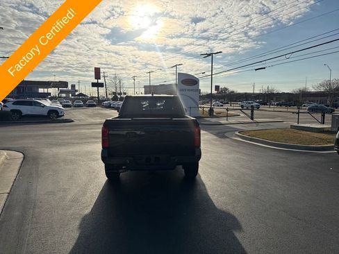 Used 2024 Toyota Tacoma SR5 image 4