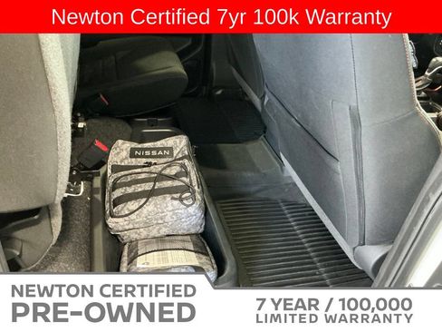 Used 2023 Nissan Frontier PRO-4X w/ Pro Convenience Package AWD/4WD image 18