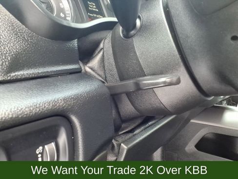 Used 2021 RAM 1500 Big Horn image 30